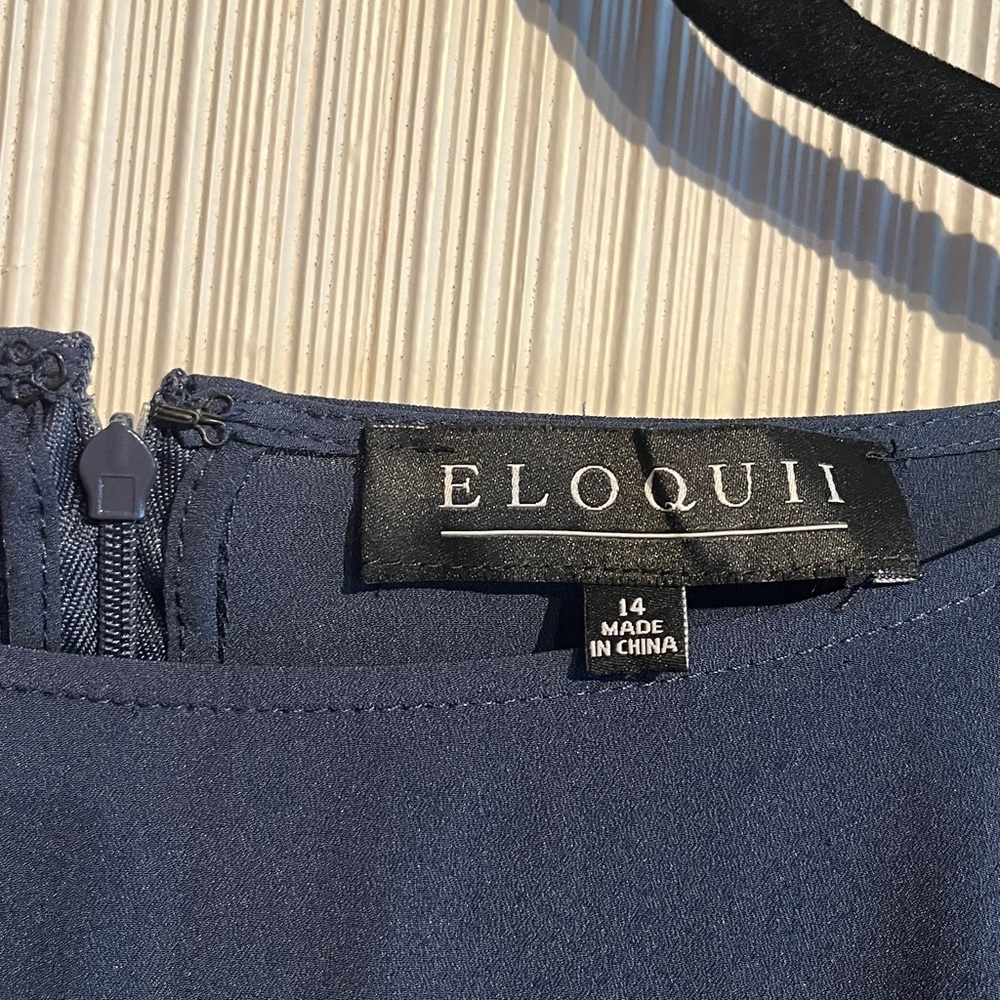 Plus size Eloquii blue dress w/ cutout shoulders & bow detail - Picture 4 of 7